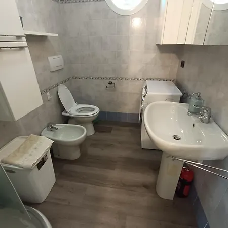 Bilocale Sul Mare Con Accesso